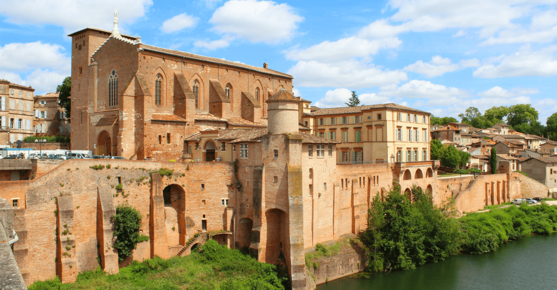 Fortified towns and Gaillac vineyards: from history to local produce Fortified towns and Gaillac vineyards: from history to local produce